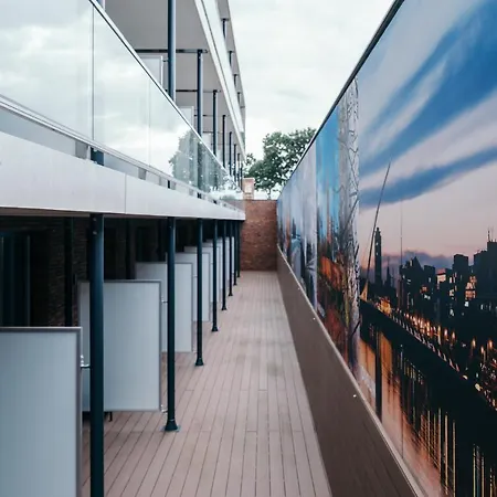 Hotel 46-2